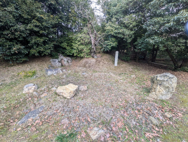 京都大覚寺の名古曽滝跡