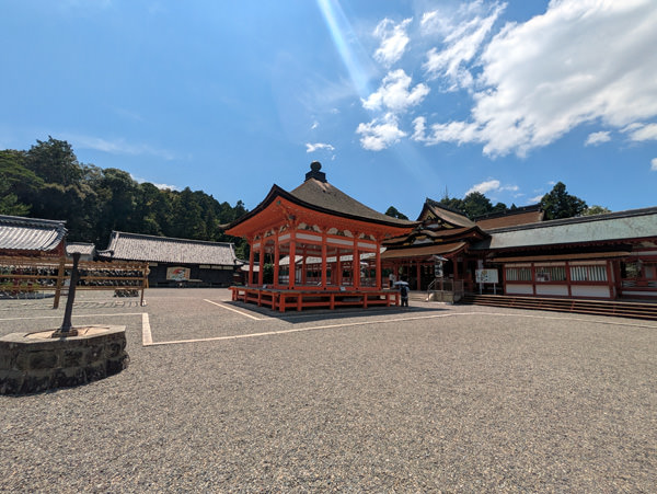 金属の神・南宮大社（岐阜県）