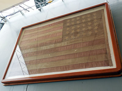 戦艦ミズーリ記念館の米国旗