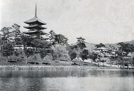 奈良猿沢池