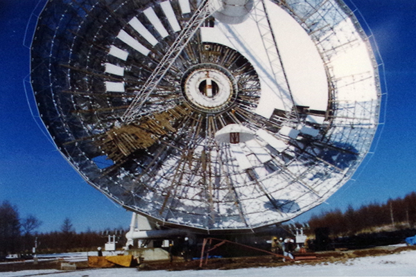 45mのミリ波望遠鏡の建造