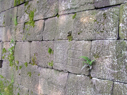 金沢城の石垣の記号