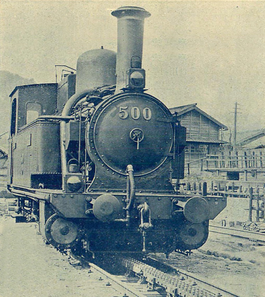 3900