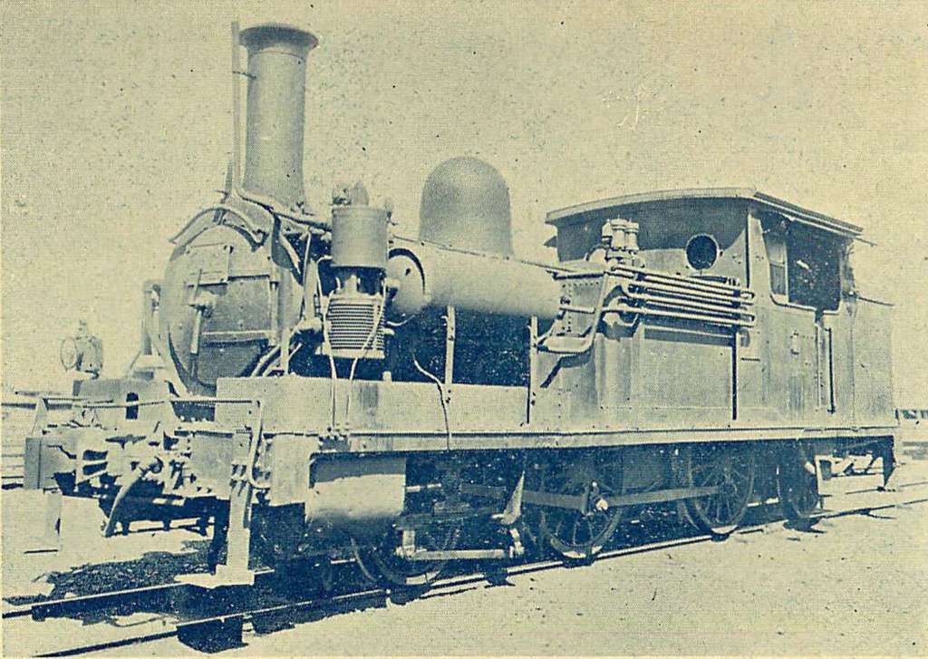 700